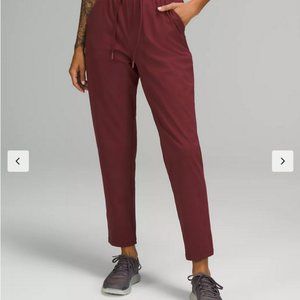 LULULEMON STRETCH HIGH-RISE PANT 7/8 LENGTH red merlot sz 10